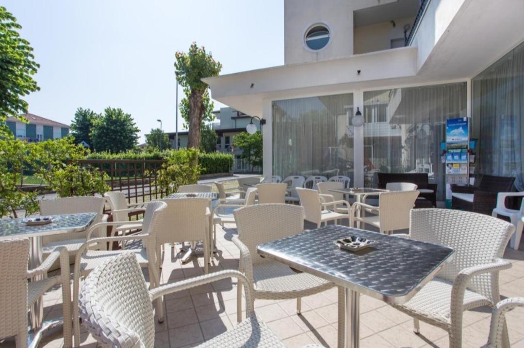 ريميني Hotel Villa Vera المظهر الخارجي الصورة