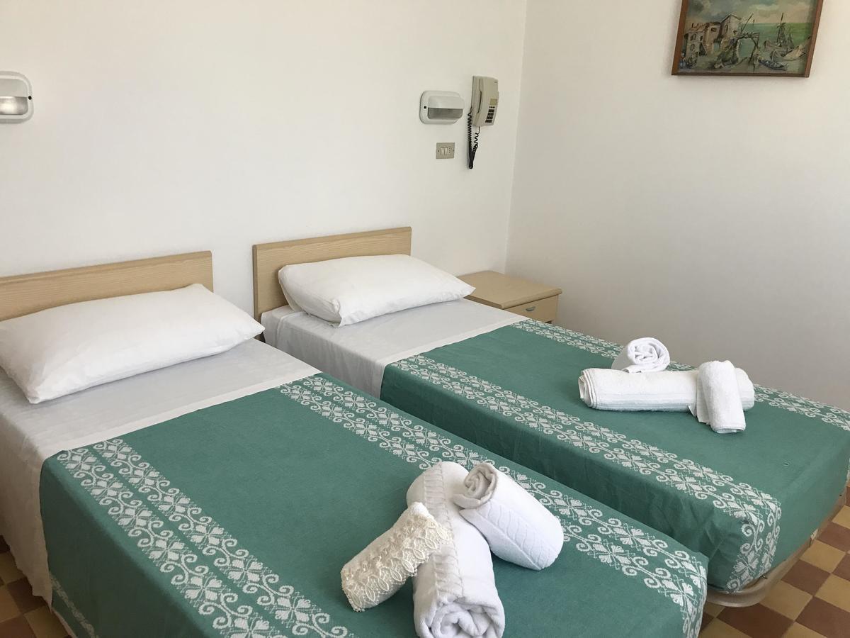 ريميني Hotel Villa Vera المظهر الخارجي الصورة